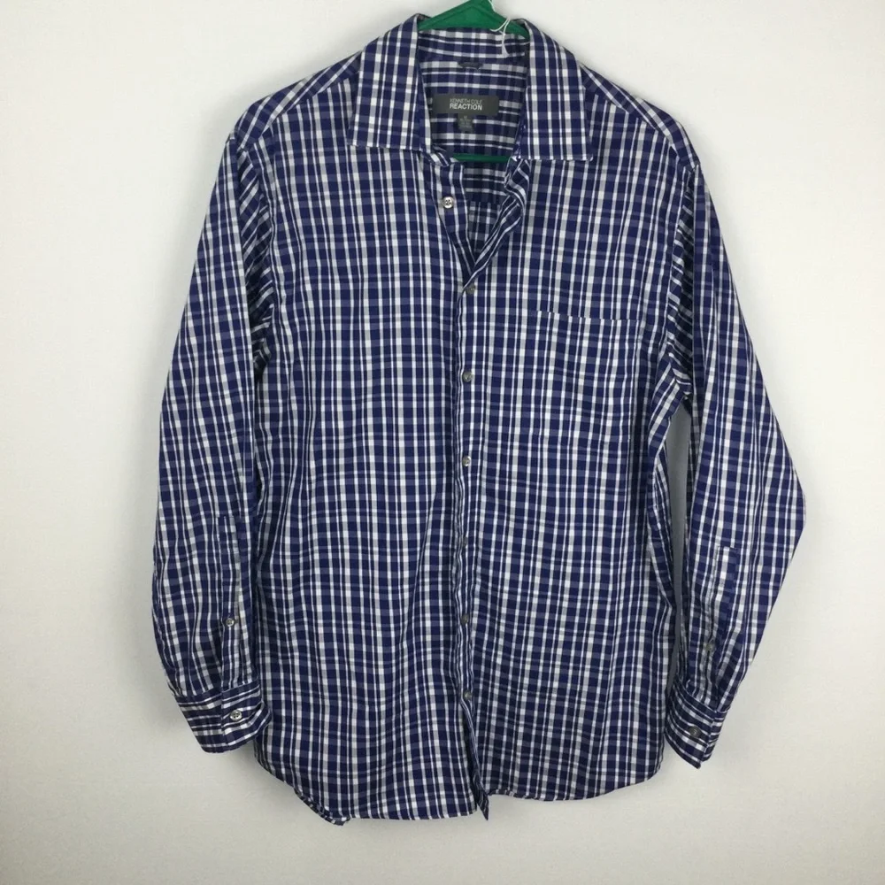 Kenneth Cole Men's Button‎ Down Shirt size M 15-15.5 32/33